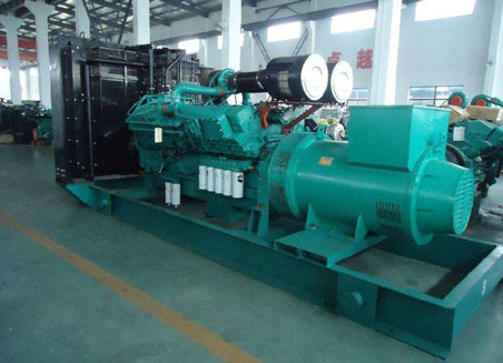 永寿800kw康明斯柴油发电机组图片 永寿800kw康明斯柴油发电机组图片
